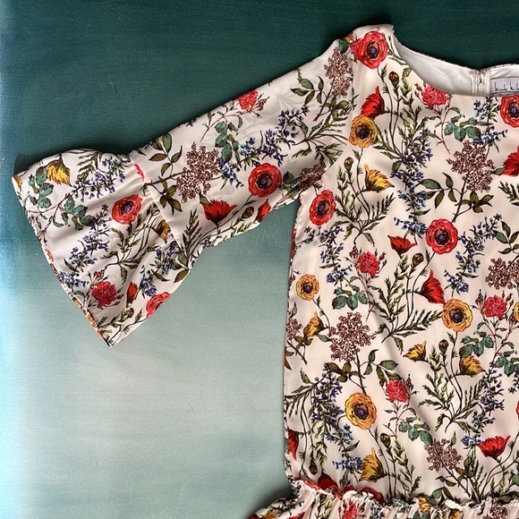 Nicole Miller Studio Floral Tunic Dress - Picture 9 of 14